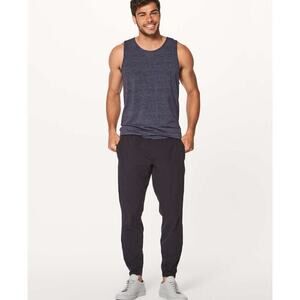 Lululemon black in mind pant 29" inseam - size medium